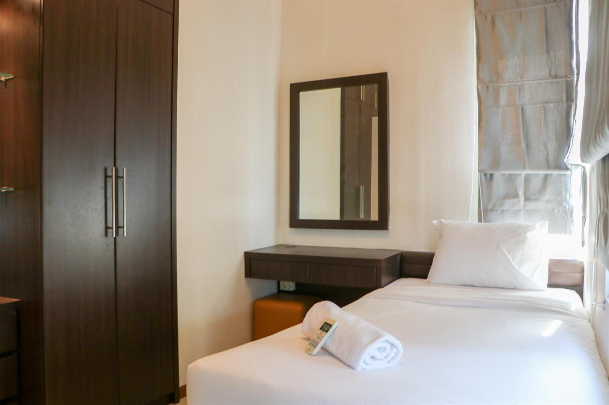 Full Furnished With Comfort Design 2br At Thamrin By Travelio