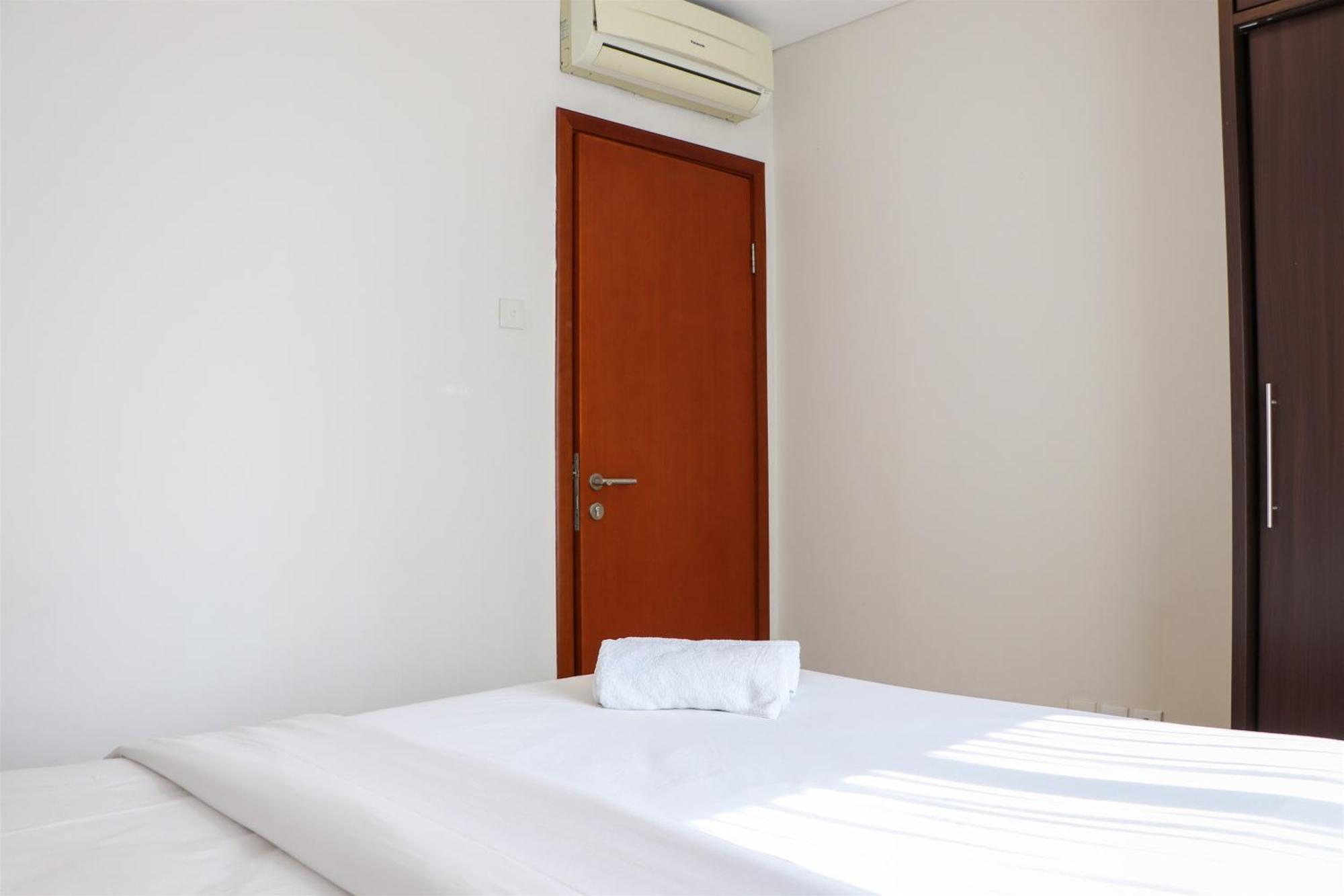 Pangsapuri Full Furnished With Comfort Design 2br At Thamrin By Travelio Jakarta